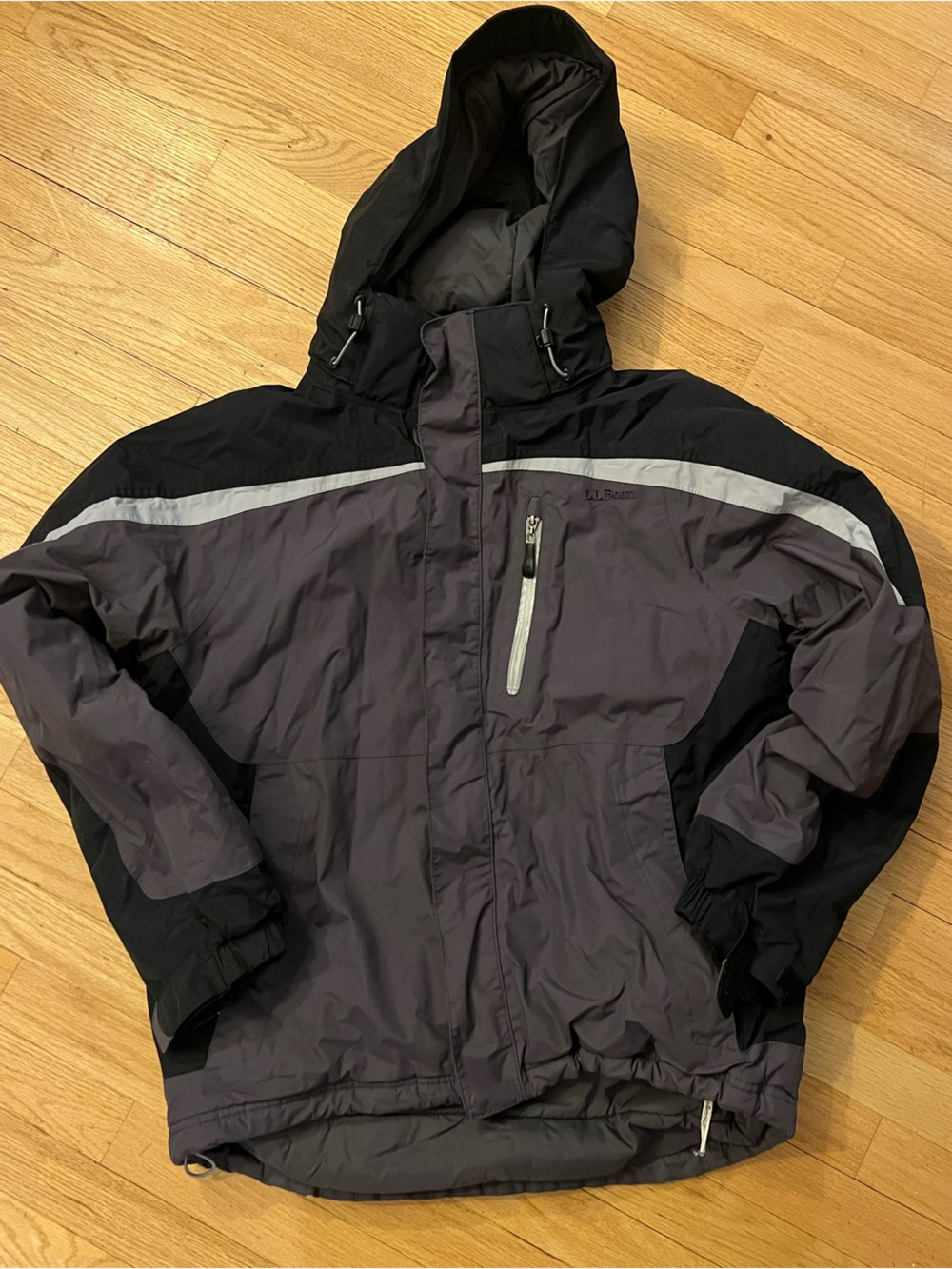 L.L. Bean Men's Black and Dark Gray Ski Jacket
